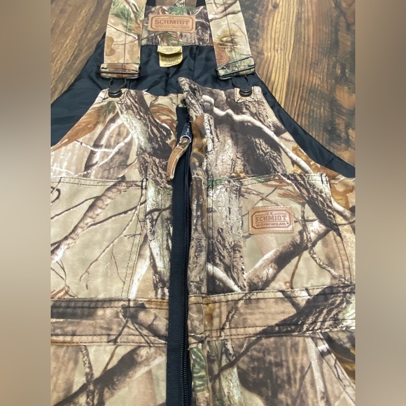 C.E. Schmidt Workwear Camo Overalls. - Picture 7 of 7